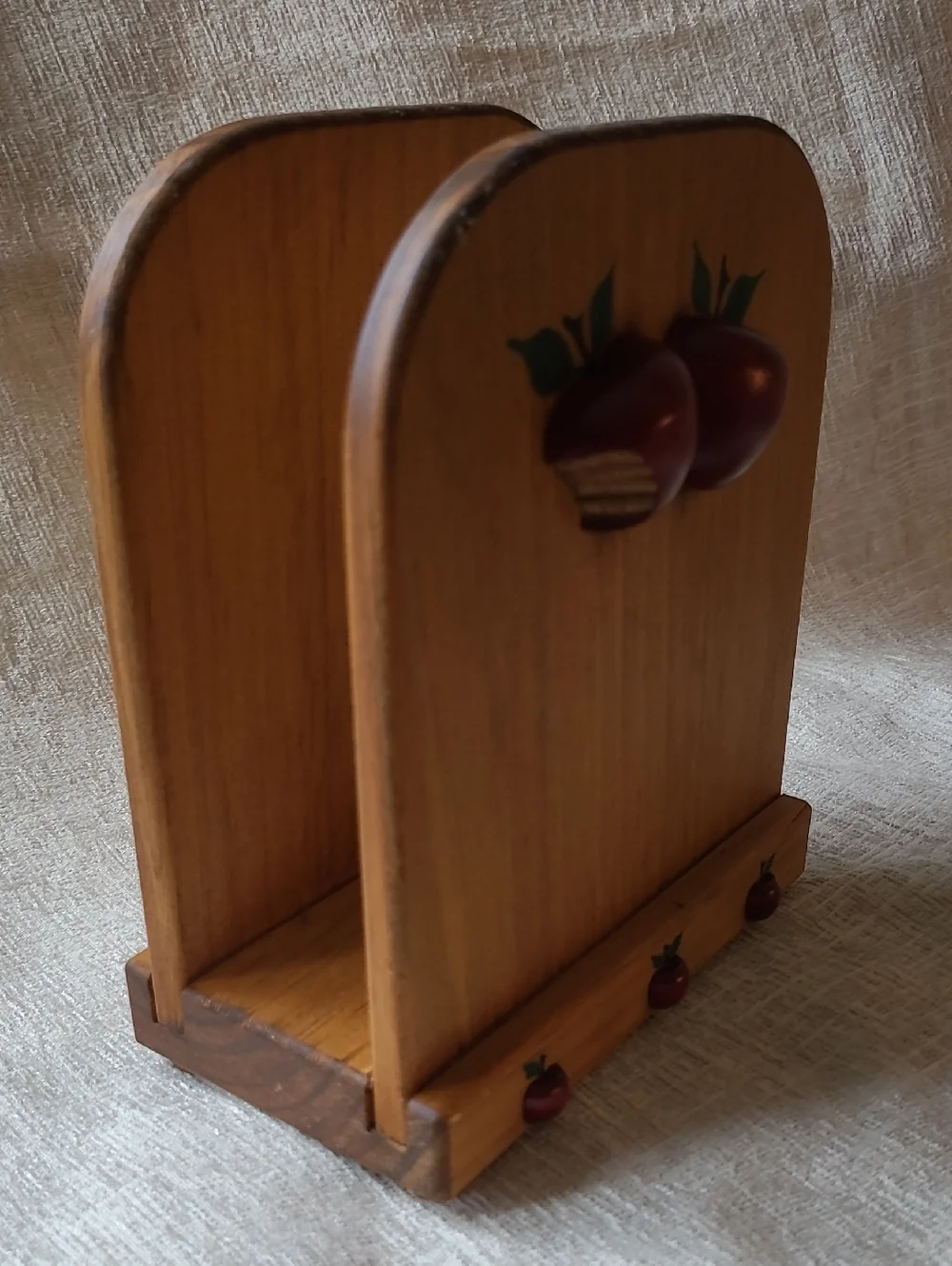 Vintage wood napkin holder featuring WOODEN red apple details and Handpainting.
